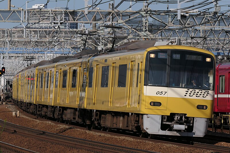 File:Keikyu-Type1000-1057F-Lot4-Yellow.jpg