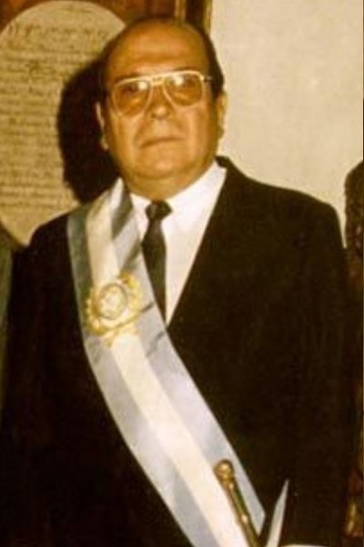 Archivo:Roberto Romero.jpg