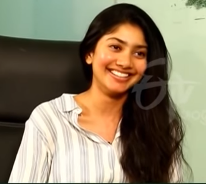 File:Sai pallavi image.png