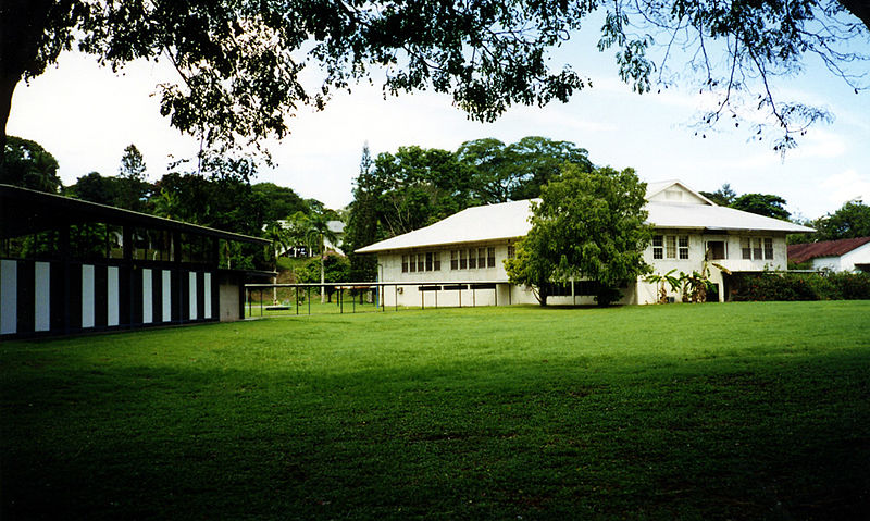 File:Gamboa School (May 1998).jpg