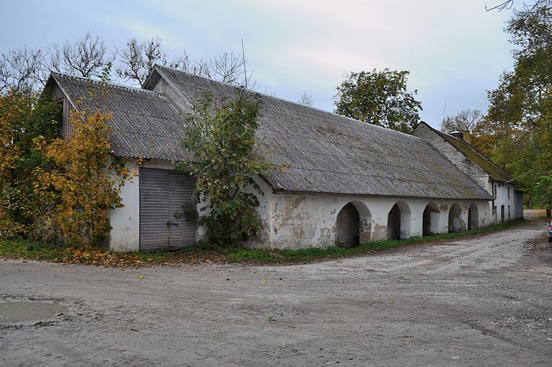 Файл:Kabala mõisa ait-kuivati1.jpg