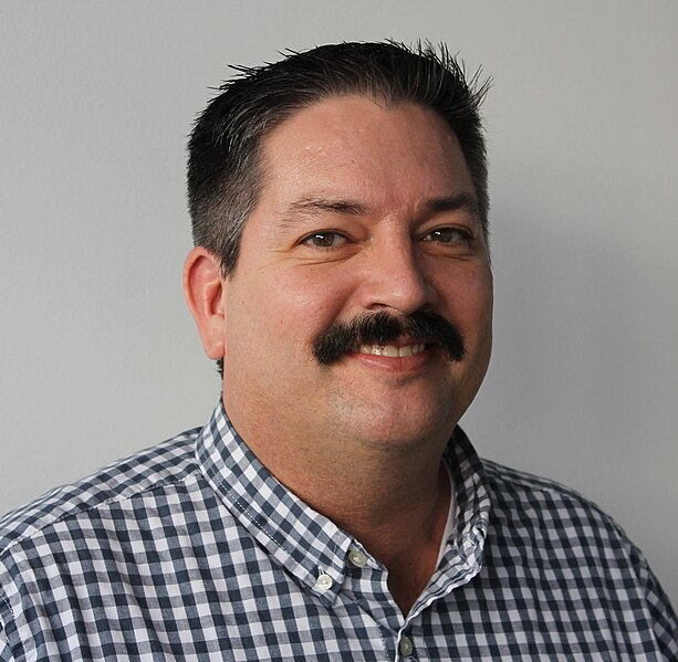 File:Randy Bryce (cropped).jpg