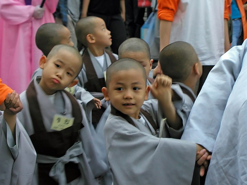 Файл:Chogye Buddhist monks.jpg