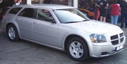 2005 Dodge Magnum