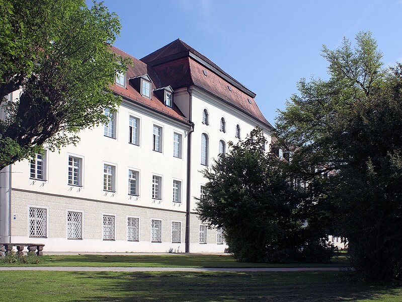 File:Fürstenzell, Klostergebäude, Westflügel.jpg