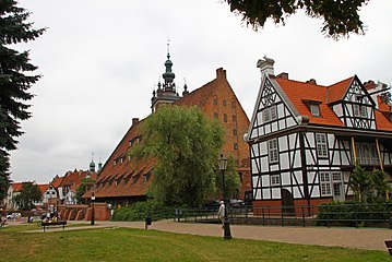 Great Mill (left) and Millers' Guild House (right)