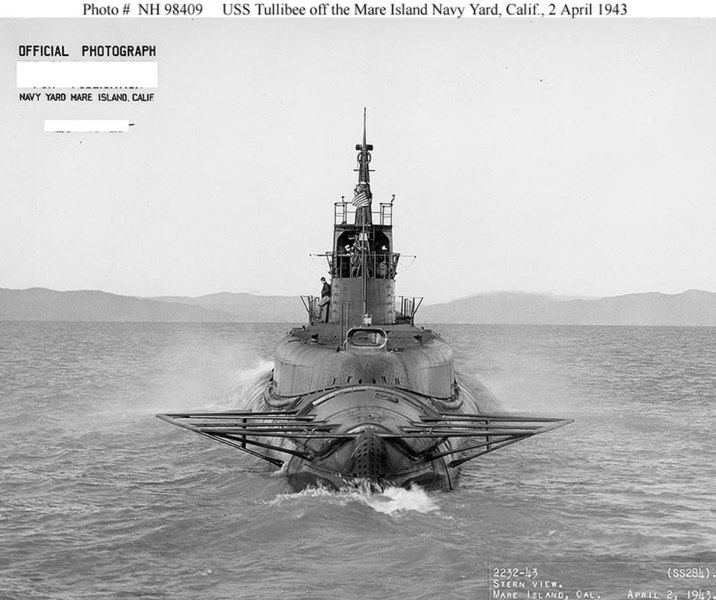 File:USS Tullibee (SS-284).jpg