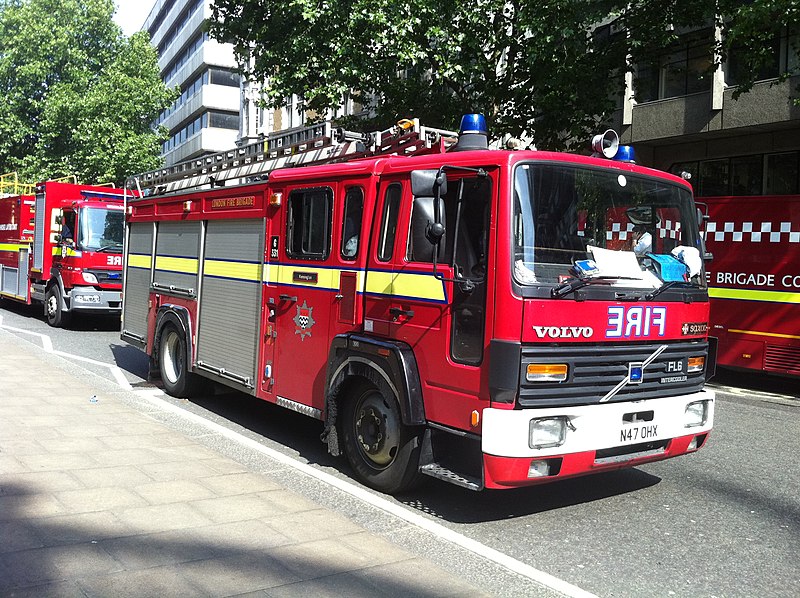 File:1995 London Fire engine.jpg