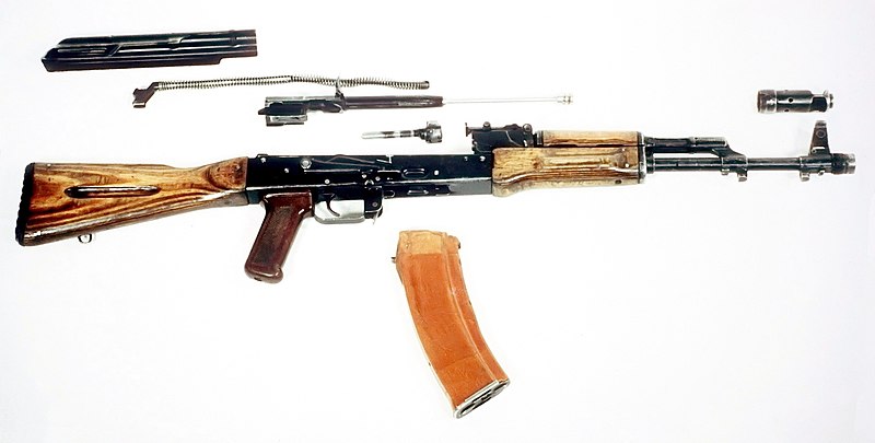 Archivo:AK-74 DA-ST-89-06610.jpg