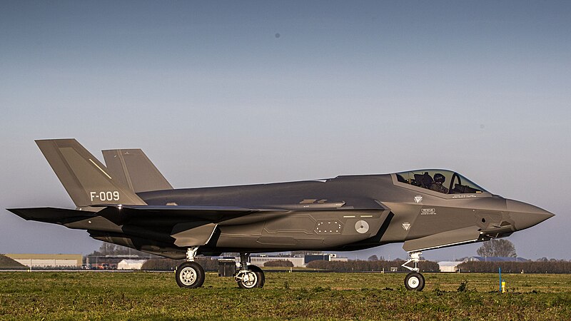 File:Aankomst F-35 Leeuwarden-4.jpg