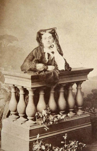 Archivo:AurélieSoubiran-princesseGhika.jpg