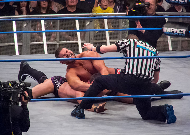 File:Roode crossface Aries.jpg