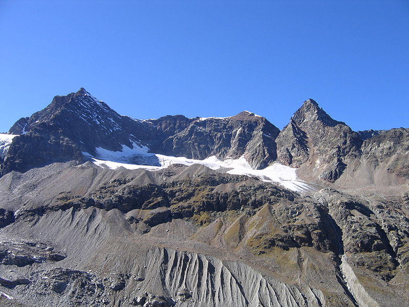 File:Silvrettahorn Schneeglocke Schattenspitze.JPG