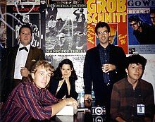 10,000 Maniacs original band (excluding original member John Lombardo): L to R: Rob Buck, Steve Gustafson, Natalie Merchant, Dennis Drew and Jerome Augustyniak