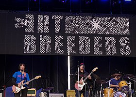 The Breeders performing in 2018