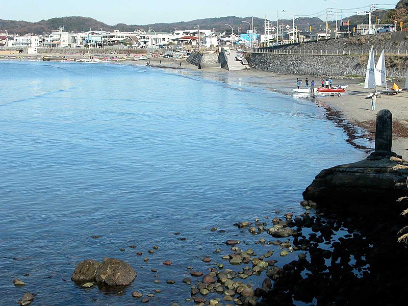 File:Zaimokuza-beach.jpg