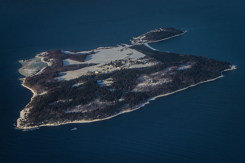 File:Bastøy Prison.jpg