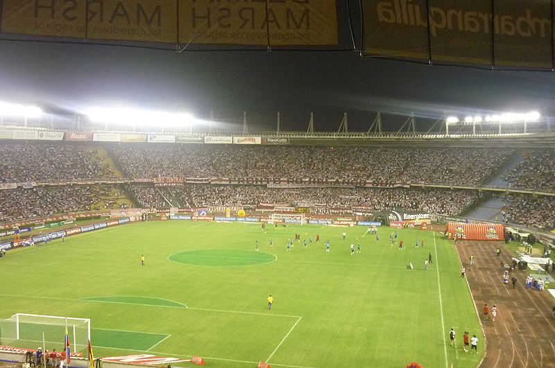 Archivo:Estadiometropolitano2009.JPG