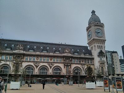 La Gare de Lyon, del arquitecto Marius Toudoire (1895–1902).