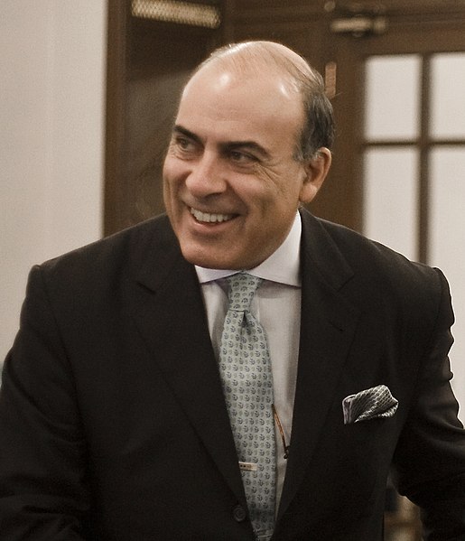 File:Muhtar Kent (cropped).jpg