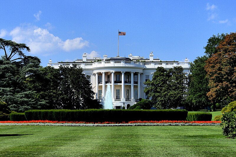 File:WhiteHouseSouthFacadeHDR.jpg