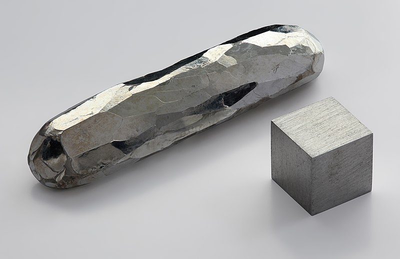 File:Cadmium-crystal bar.jpg