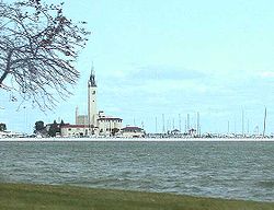 Grosse Pointe Yacht Club