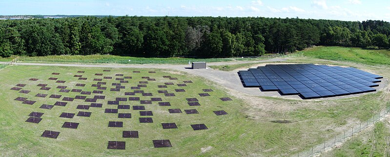 File:Lofar onsala 20110706.jpg