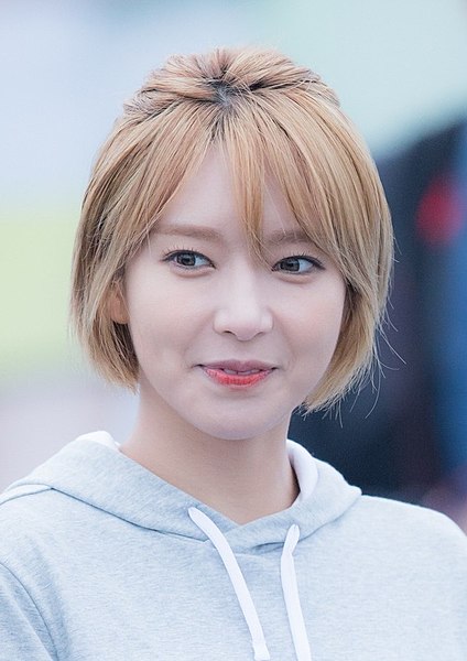 File:Park Cho-a, 2016 (cropped).jpg