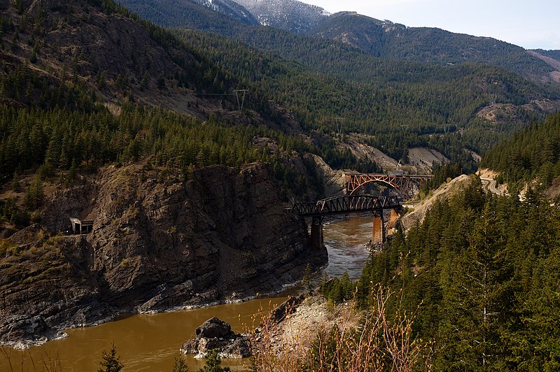 File:Siska Bridges Fraser River.jpg