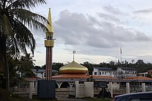 Hassanal Bolkiah Mosque 02.jpg