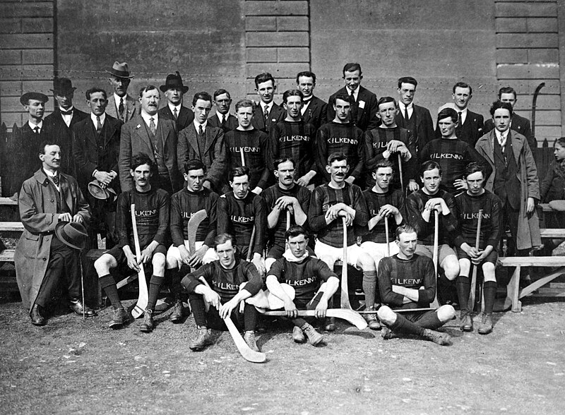 File:Kilkenny Hurling Team (6184678340).jpg