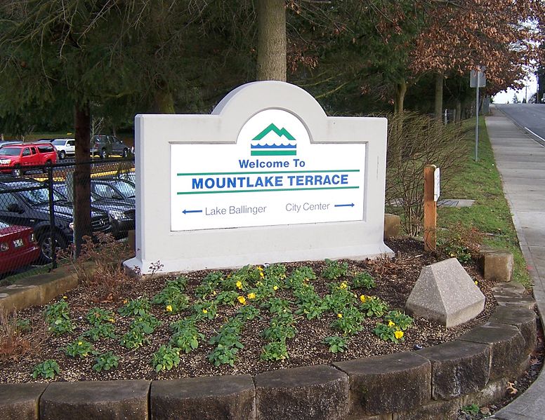 File:MountlakeTerrace Welcome.jpg