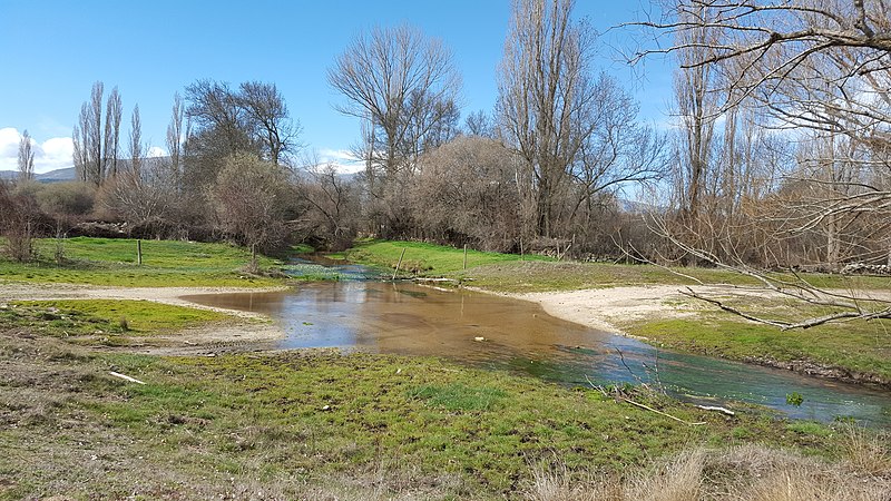 Archivo:Rio Ulaque.jpeg