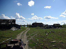 Посёлок Восточное Мунозеро. На заднем плане видно Мунозеро