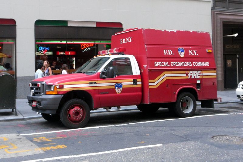 File:2011-NYC-FDNY-truck-F450.JPG