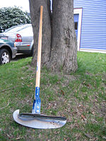 A (half moon) lawn edger