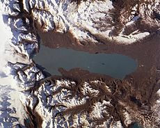 Lago Viedma visto desde el espacio