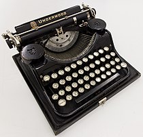 Máquina de escribir Underwood Portable en el Museo Europeo de Cultura.