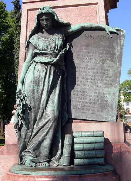 File:VartLandStatue.JPG