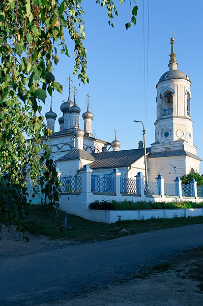 Файл:Введенская церковь г. Мценск.jpg