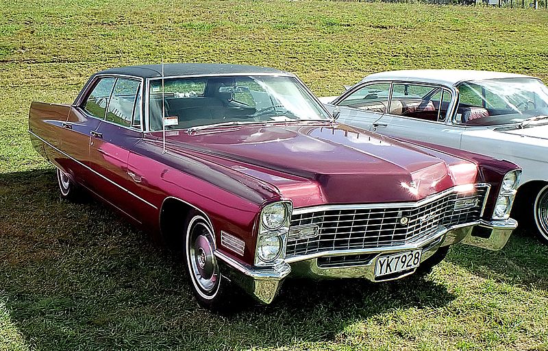 File:1967 Cadillac DeVille (16439709295).jpg