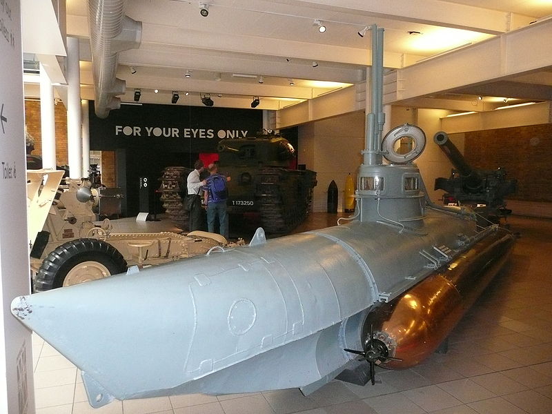 File:Biber Submarine inIWM.jpg