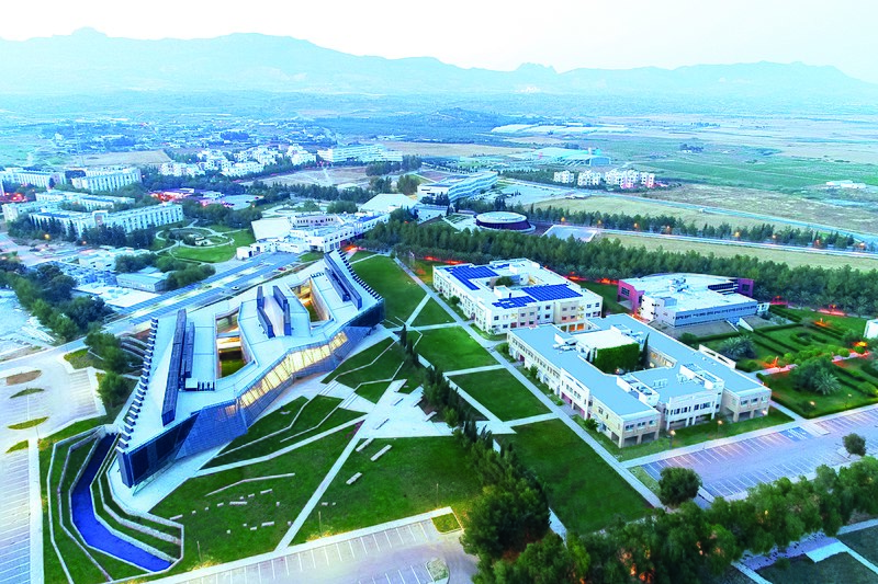 File:CIU Campus.jpg