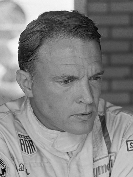 File:Dan Gurney (1970).jpg