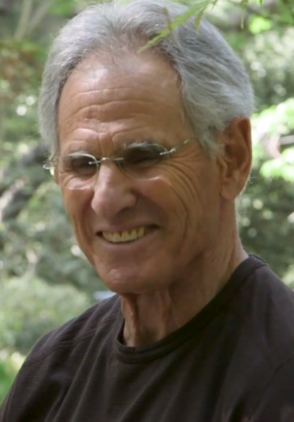 Archivo:Jon Kabat-Zinn (2018).png