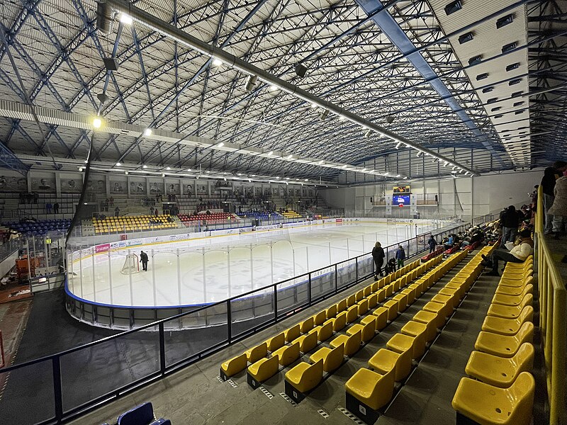 Файл:MMKS Podhale ice-hockey stadium.jpg