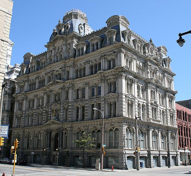 File:Mitchell Building Mke May09.jpg