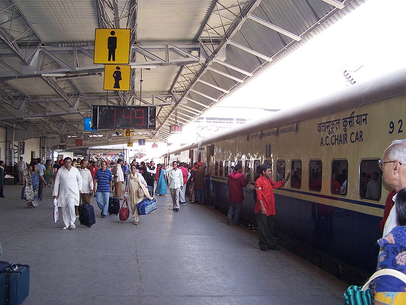 File:Shatabdi.jpg