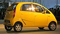 Желтый Tata Nano